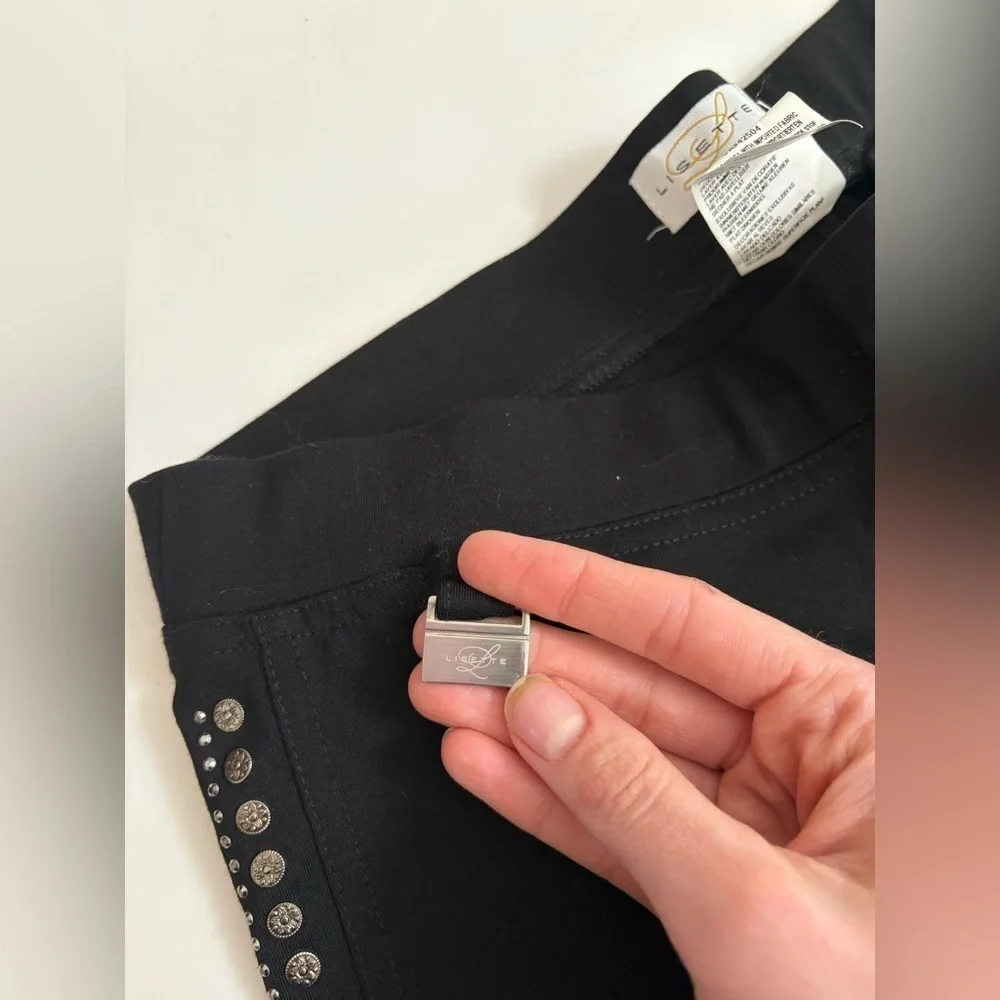 LISETTE studded leggings